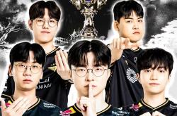 继“Faker谈第六冠感受：比赛結(jié)束只想着明(míng)年更加努力(lì)”后，马斯(sī)克公佈(bù)了一(yī)个重(zhòng)大决定：明(míng)年将使用AI模型，击败LOL人類(lèi)最强战队