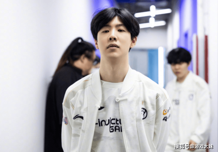 LOL官方正式宣布,名人堂入选顺序不看赛区,theshy有望成为下一位