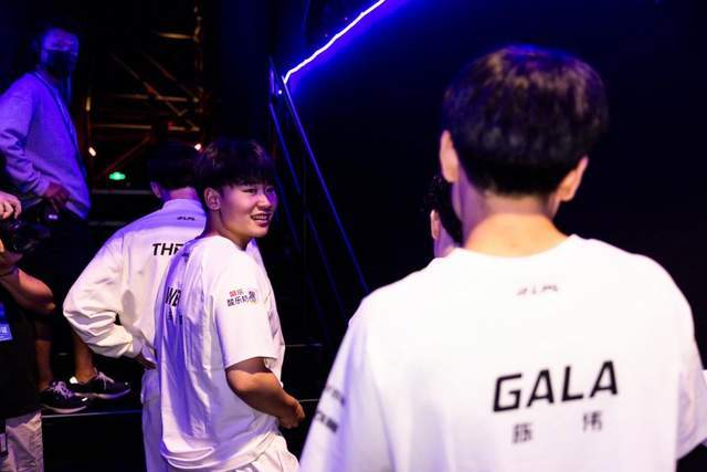 LPL登峰组激战正酣,iG迎战TES忍界大战再启,阿水直面昔日队友!