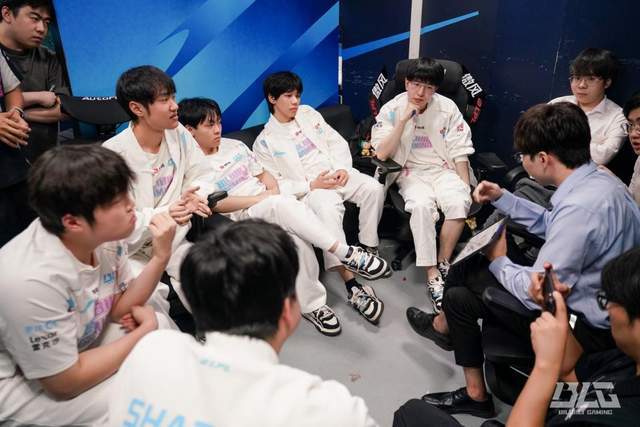 LPL登峰组激战正酣,iG迎战TES忍界大战再启,阿水直面昔日队友!